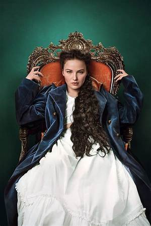 Who Is Devrim Lingnau from the Empress? Age Boyfriend and Net Worth