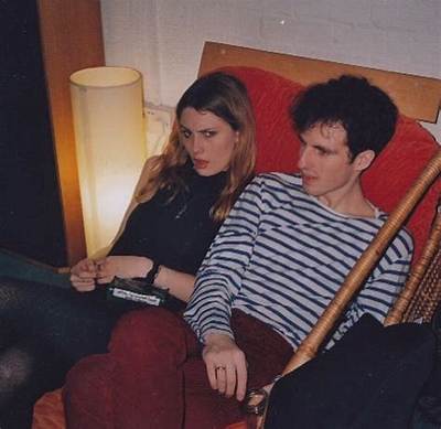 Who Is Ellie Rowsell’s Partner Austin Williams? Wolf Alice Band Singer Dating Life