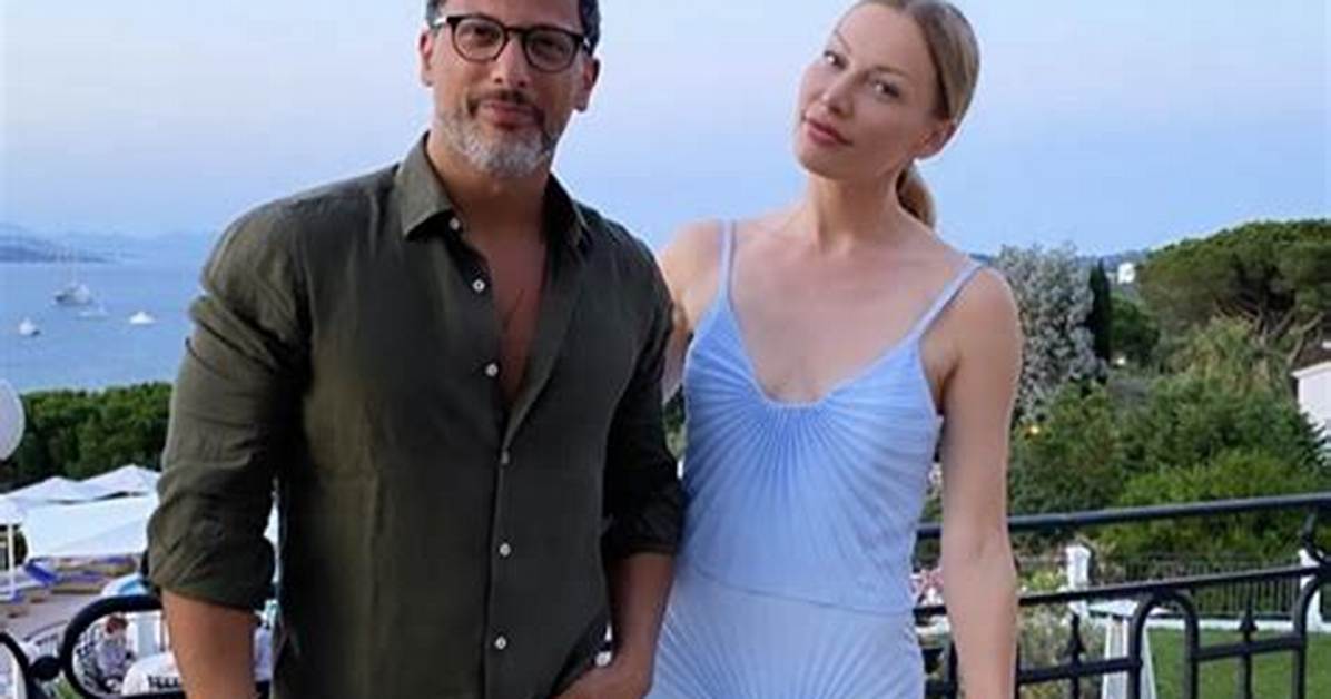 Who Is Joseph Hallit? Anna Bey Husband – Children Wedding & Married Life Details