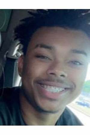 Who Is Marshawn Davis? Obituary Details on Classmate Shot to Death by Jesus Castro in Roosters