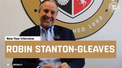 Who Is Robin Stanton Gleaves? Does He Have Helicopter Crash Connection with Jack Fenton?