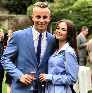 Who Is Tatiana Sharpe? Tom Curran Wife or Partner – Are They Married?