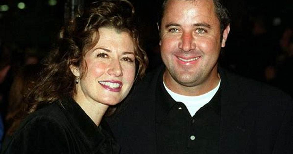 Who Is Vince Gill Married To, How Many Times Has Vince Gill Been Married?