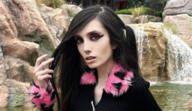 Who Is Youtuber Eugenia Cooney? Wiki: Age, Early Year's, Weight, Anorexia, Death & Now