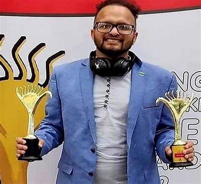 Who Was Gunjan Dangwal & Death Reason, Popular Singer Road Accident News, Family, Age & Funeral Date!