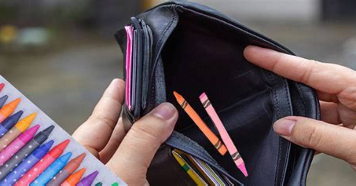 Why Put a Crayon in Your Wallet When You’re Traveling?