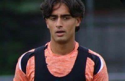 Yan Dhanda Height, Weight, Net Worth, Age, Birthday, Wikipedia, Who, Nationality, Biography