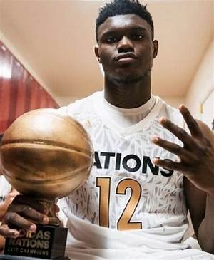 Zion Broadnax Height, Weight, Net Worth, Age, Birthday, Wikipedia, Who, Nationality, Biography