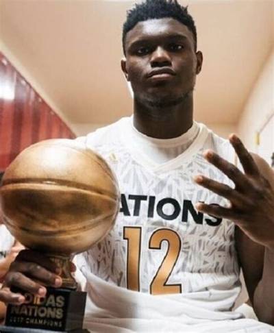 Zion Williamson Height, Weight, Net Worth, Age, Birthday, Wikipedia, Who, Nationality, Biography